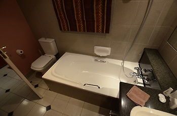 Norscot Manor Guest Lodge 샌톤 외부 사진