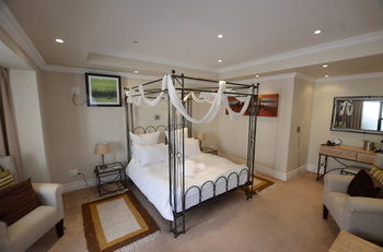 Norscot Manor Guest Lodge 샌톤 외부 사진